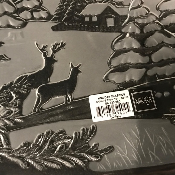 Mikasa “Rare” Chrystal Holiday Winter Dreams  Large 18” Canapé platter NEW $35 - Picture 3 of 9